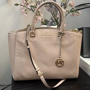 Michael Kors Maxine MD Satchel NWT